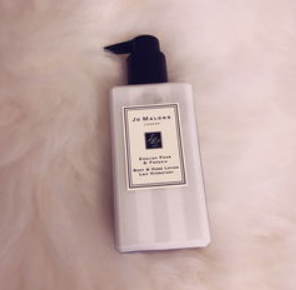 用祖玛珑身体乳过敏了(用祖玛珑身体乳过敏了怎么办)