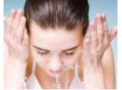 月桂酰肌氨酸钠对皮肤有害吗，含有月桂酰肌氨酸钠洗脸好吗