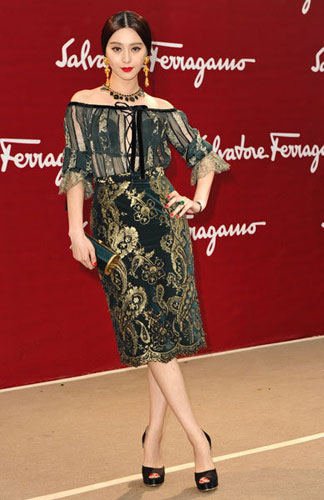 华丽圣诞派对装 宫廷巴洛克繁复风格