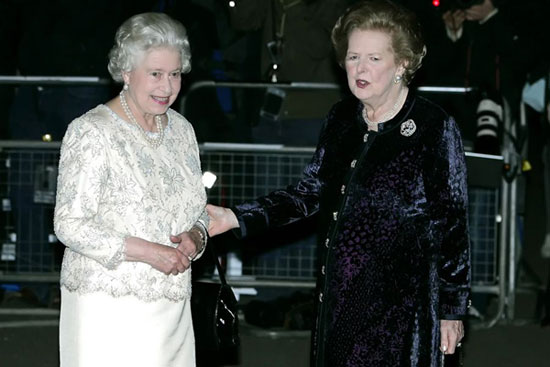 追忆撒切尔夫人的优雅穿衣经