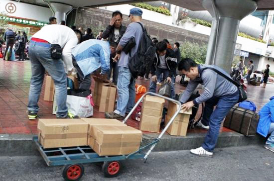 谨慎购买 海淘廉价奶粉多为国外过期奶粉